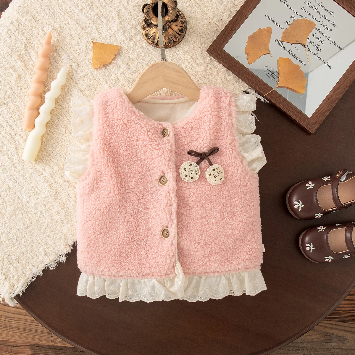 

Winter New Cute Cherry Baby Girl Vest Coat, Thick And Warm Children'S Clothing (9 Months -4 Years Old)
