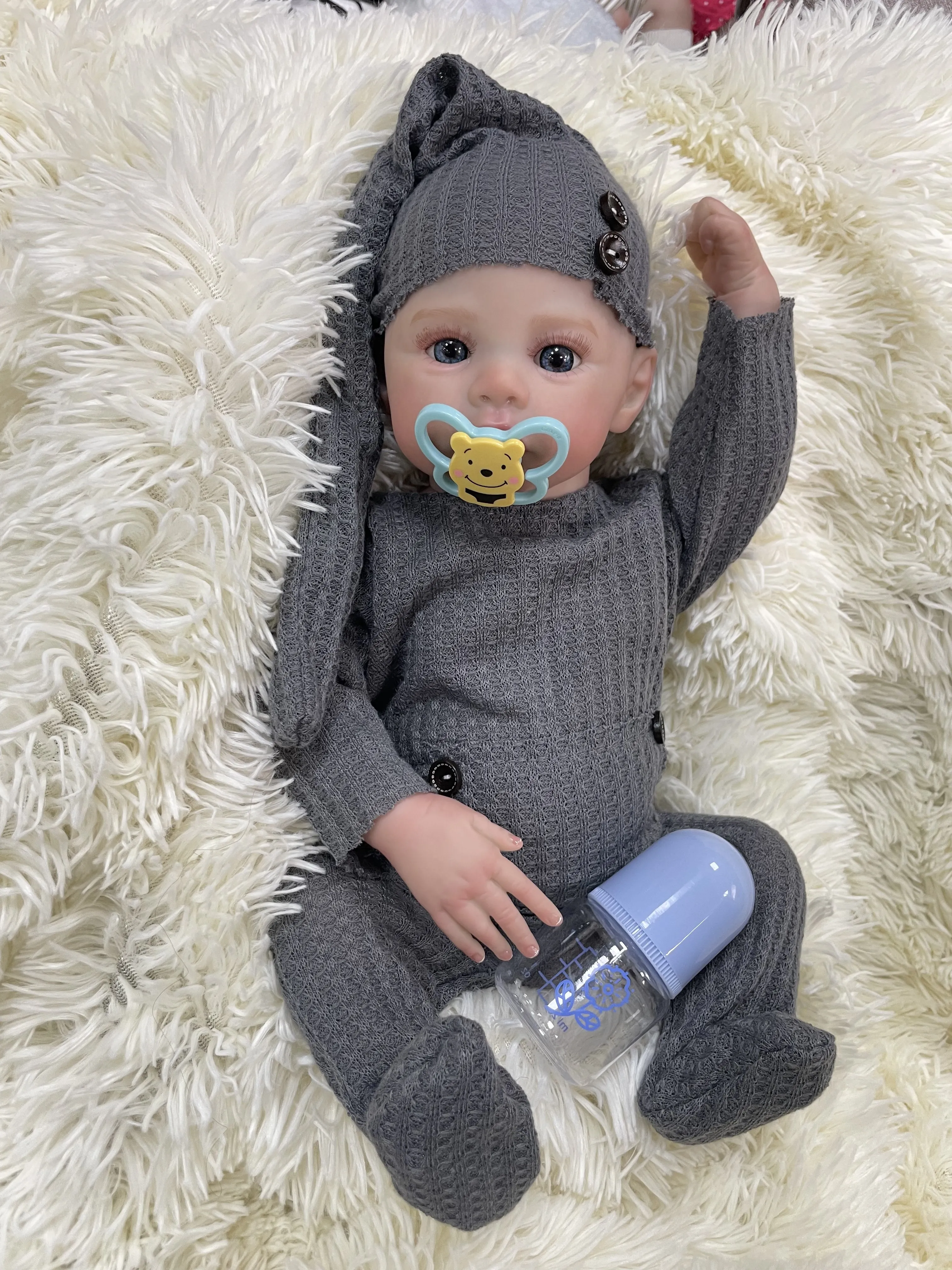 Cokela Cute Soft Babies Dolls Reborn Factory Super Cheap Mini 19 pollici Avanzata Pelle Verniciata Bambola Cute Baby Full Body Silicone