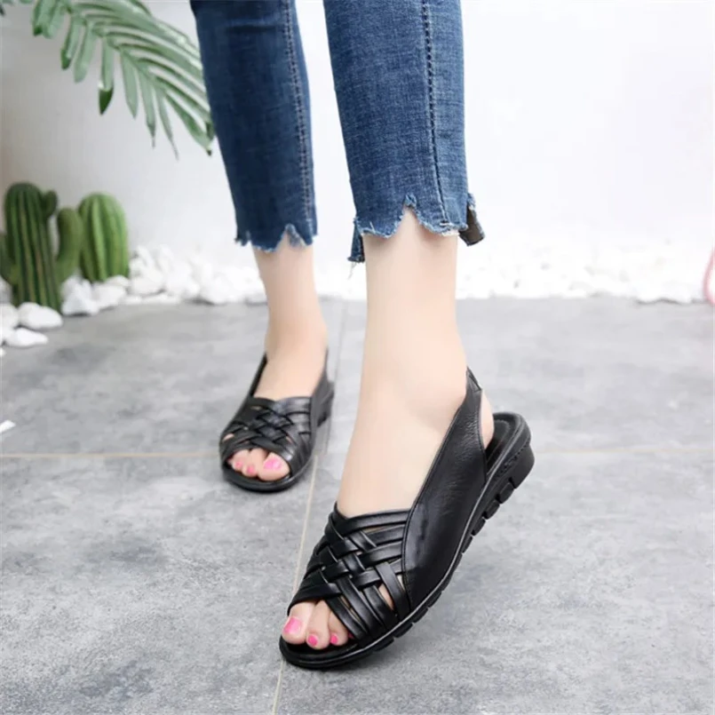 

Летняя женская обувь 2021, женские сандалии на плоской подошве из натуральной кожи, повседневные сандалии на танкетке для мам с открытым носком