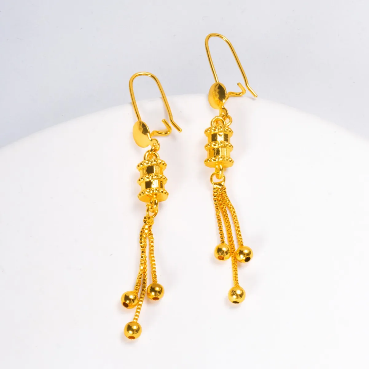 9999 gold long-style earrings, ethnic style earrings from Xinjiang, earrings from the Middle East and Dubai