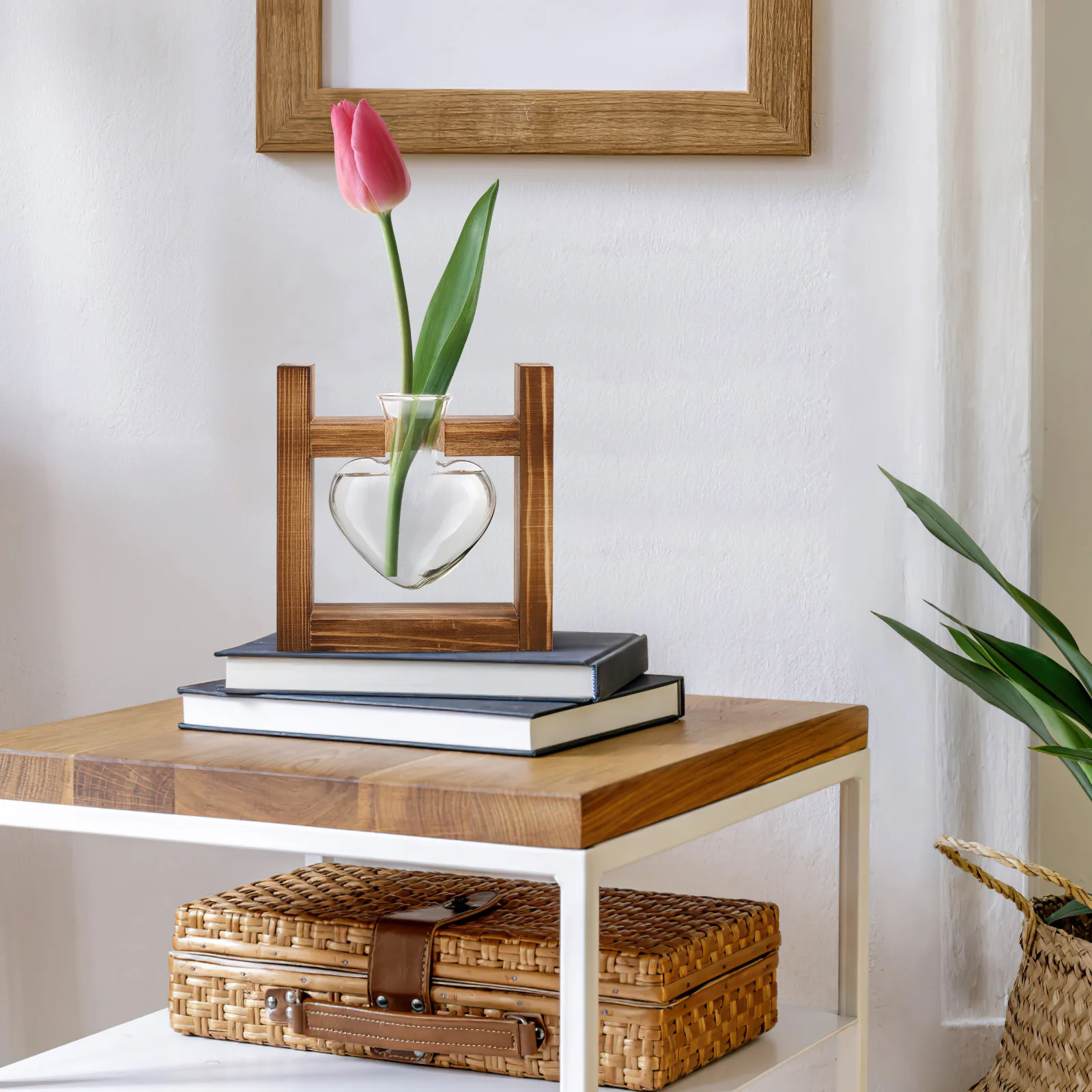 

1Pcs Glass Heart Shape Vase Hydroponics Planter Wooden Stand Retro Flower Container Birthday Wedding Home Decoration Present