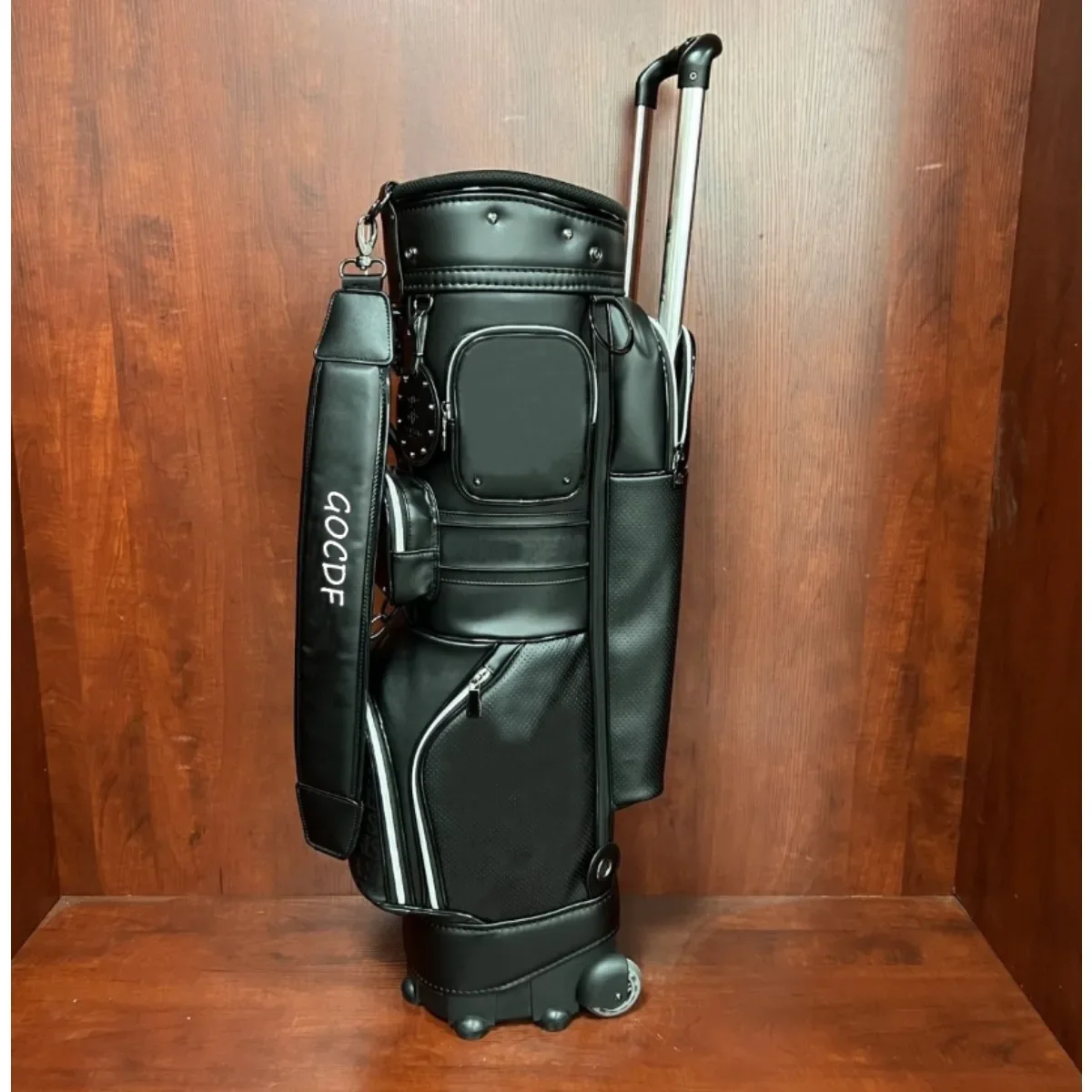 24 Nowa torba golfowa Pull Rod Roller Caddy Bag Mężczyźni i kobiety Pu Golf Standardowa torba 골프션