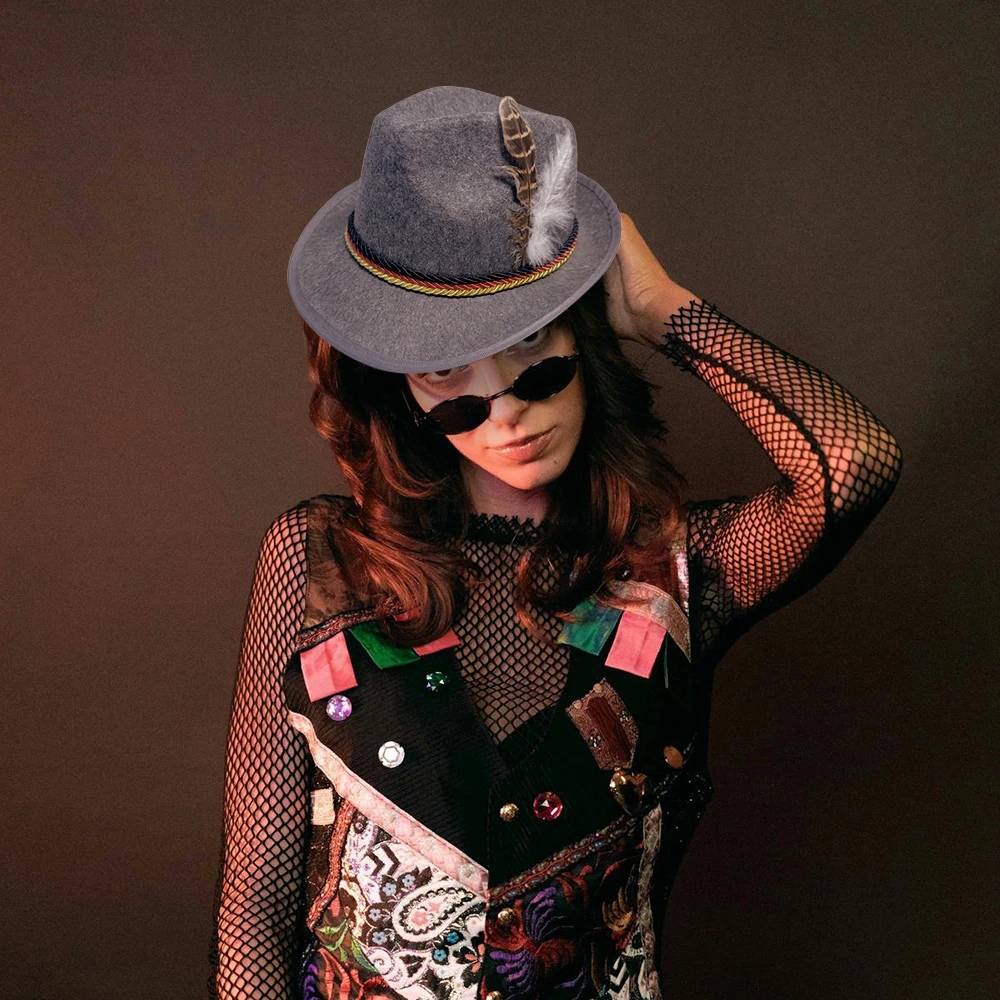 Moda Tüy Süslemeli Şapka Batı  - Men'S Fashion With Hat incelemesi ve fiyatı