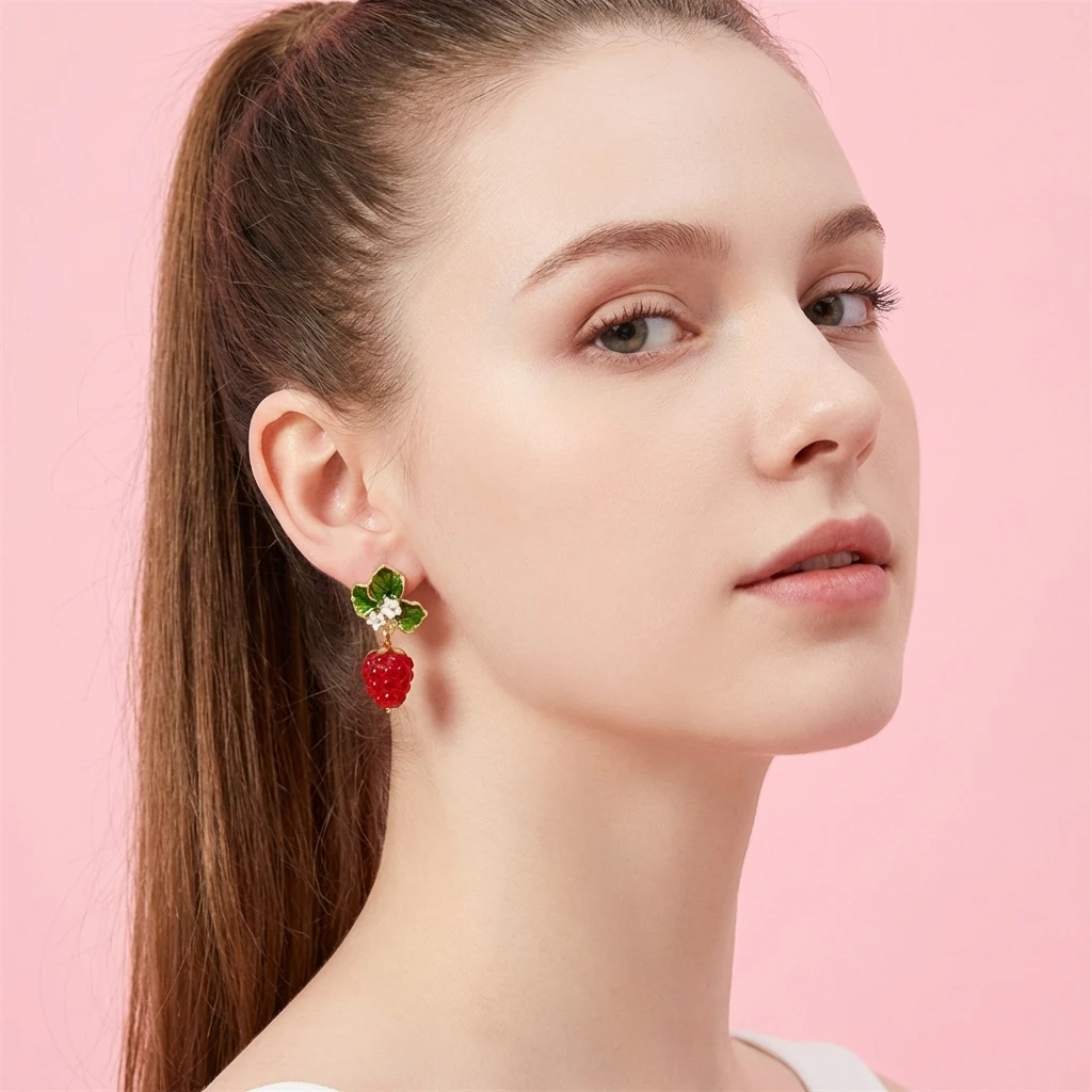 Sweet Red Resin Raspberry Drop Earrings for Women Dainty Cute Starwberry Leaf Fruit Dangle Earring Daily Wear Party Jewelry Gift