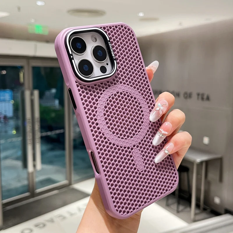 

Double-layer spherical three-dimensional cooling mesh magnetic phone case15PromaxHeat Dissipation16PromaxBreathable14PromaxHigh-