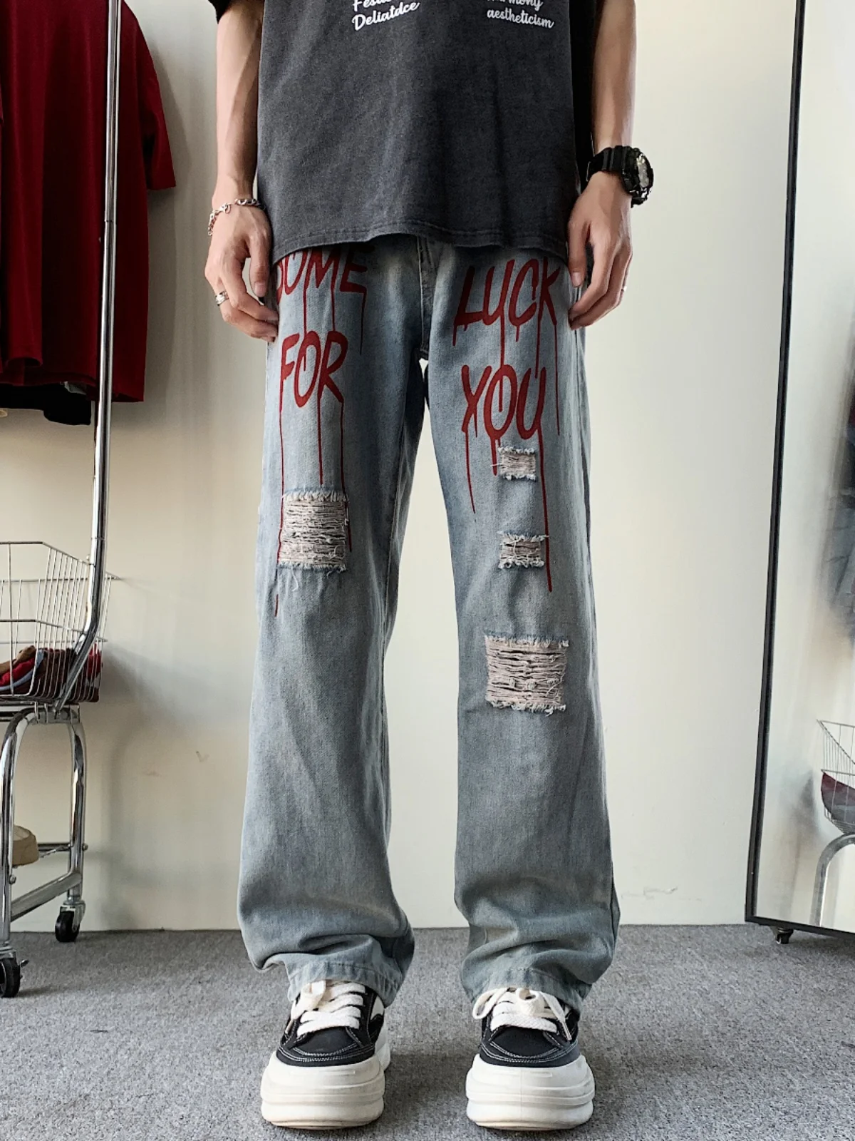 

Мужские джинсы свободного кроя в стиле хип-хоп с принтом и рваными элементами, летние, повседневные, модные брюки в американском стиле