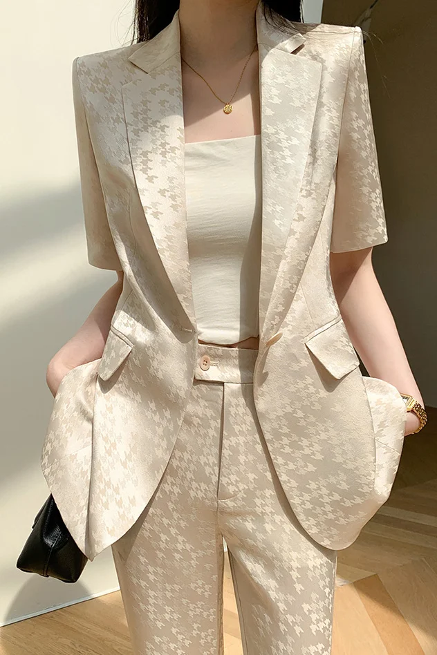 

​​Women's Floral Print Short Sleeve Suit Slim Fit Trousers Blazer 2 Piece Set Babe Chic Suiting for Summer​​