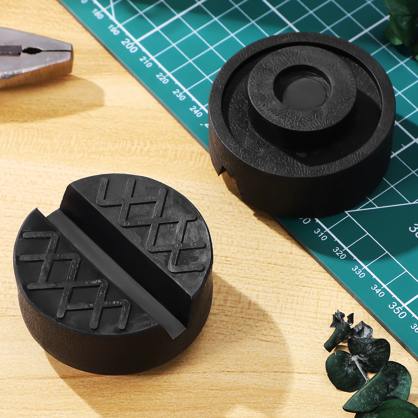 

4 Pcs Jack Stand Rubber Pads Stable Support Strong Material Anti Slip Compact Size Wide Compatibility Car Pinch Weld Rv