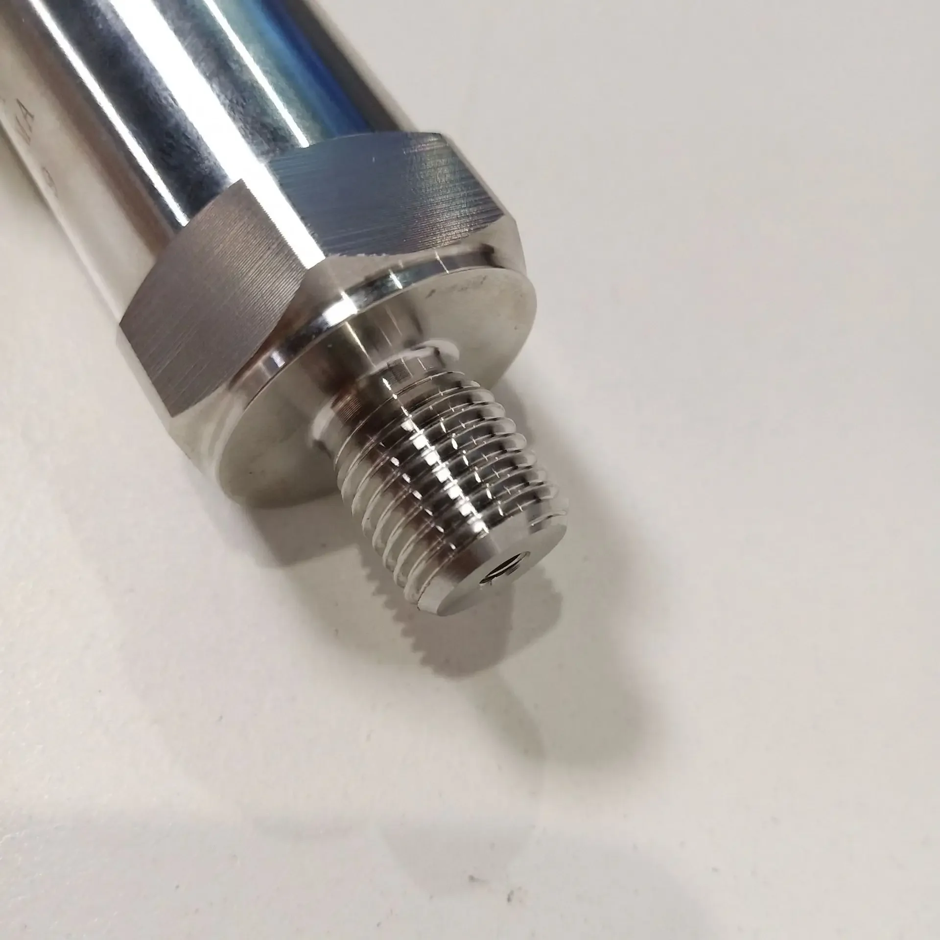 ZYSNSOR Pressure Transmitter P300-0011301 0-10KPA 4-20MA Output, Thread G1/4
