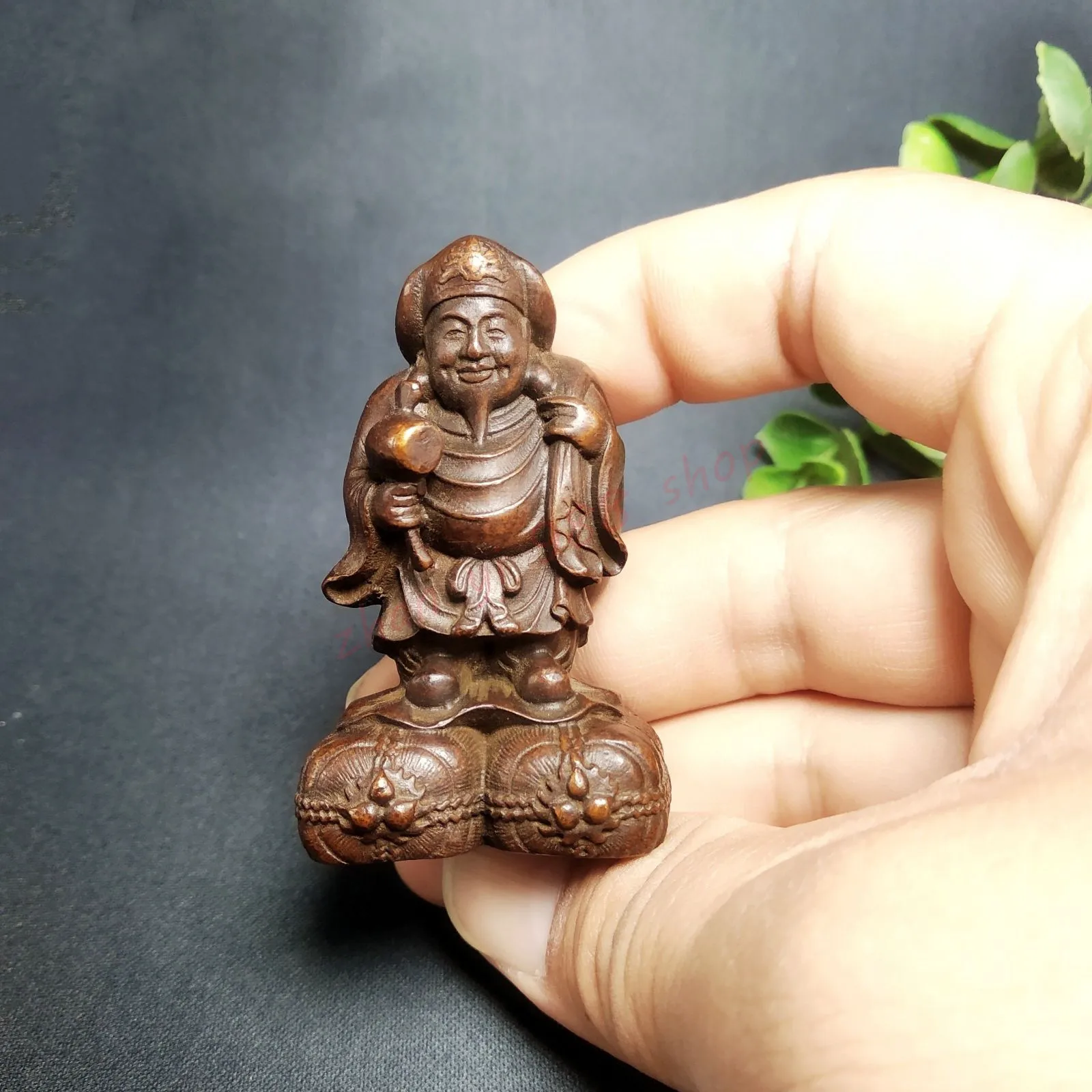 

Pure copper solid God of wealth Buddha small ornaments, exquisite Feng Shui small ornaments