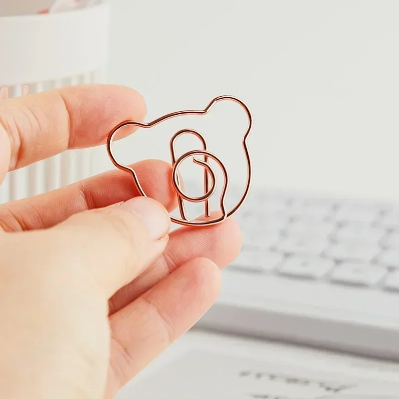 10pcs Kawaii Mini Bear Paper Clips Hollow Metal Bookmarks Tickets Photo Binder Clips File Clamp Patchwork Clips Binding Supplies