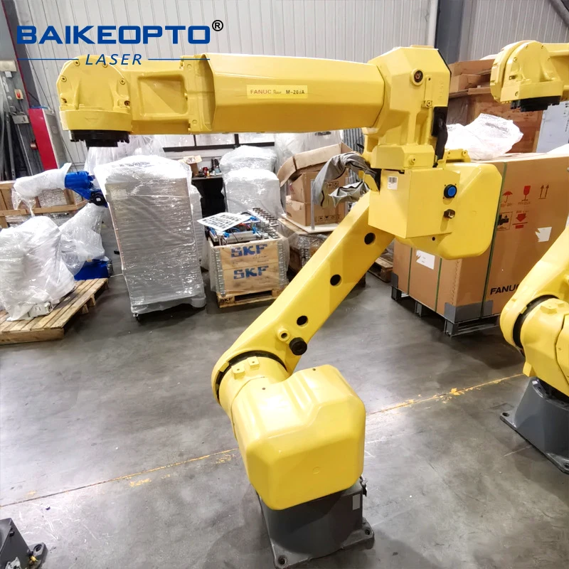 Conception modulaire BK-M250L-20ia contrôle précis du chemin de coupe 250W CO2 3D ROBOT LASER Cutter avec portique