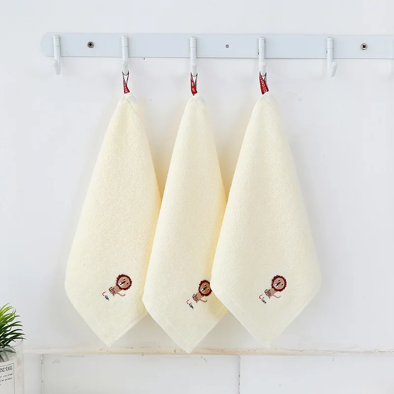 3Pcs/Set Cotton Small Square Towel 25*25 Cartoon Embroidered Plain Hook Children's Square Towel Kindergarten Baby Towel