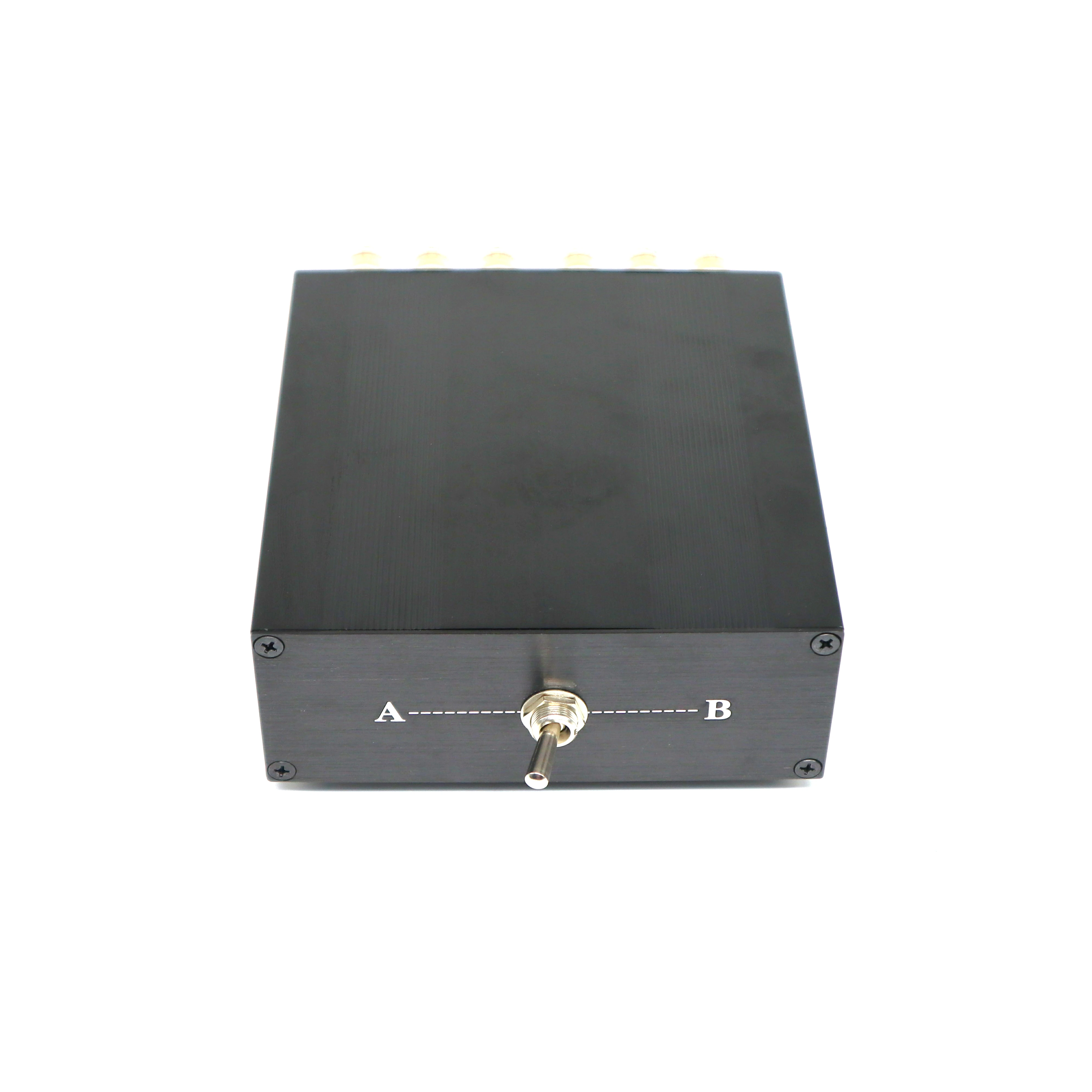 

Аудиопереключатель Усилитель Переключатель динамика Конвертер 2 Вход 1 Выход/1 В 2 Выход 2 Усилители