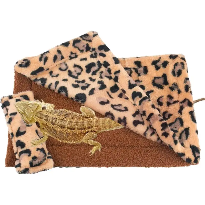 Bearded Dragon Bed Small Animal Soft Sleeping Bag Set Reptile Sleeping Bag with Pillow and Blanket Habitat Shelter for Small Pet