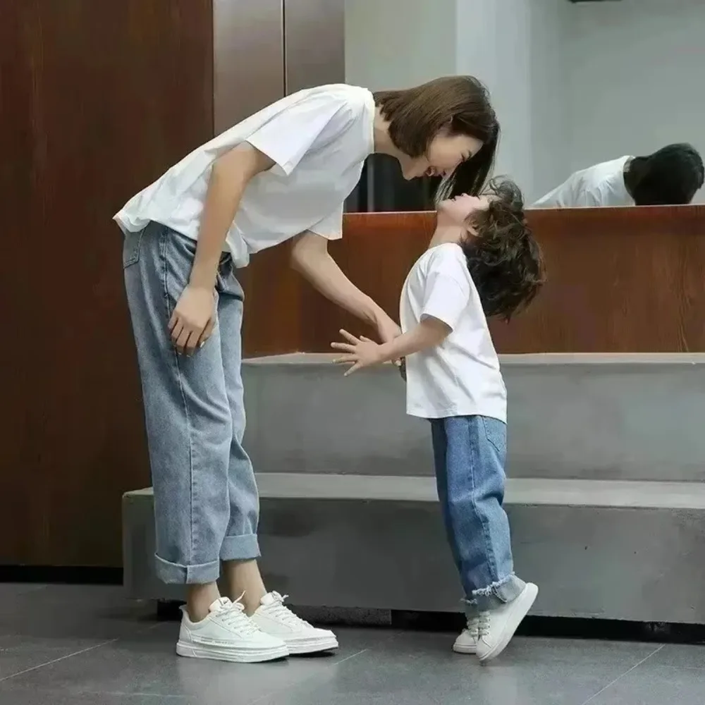 قميص ديزني قناة ليزي ماكجواير قميص ديزني ليزي ماكجوير هذا هو ما يُصنع الأحلام من قميص ديزني لاند رحلة الأسرة