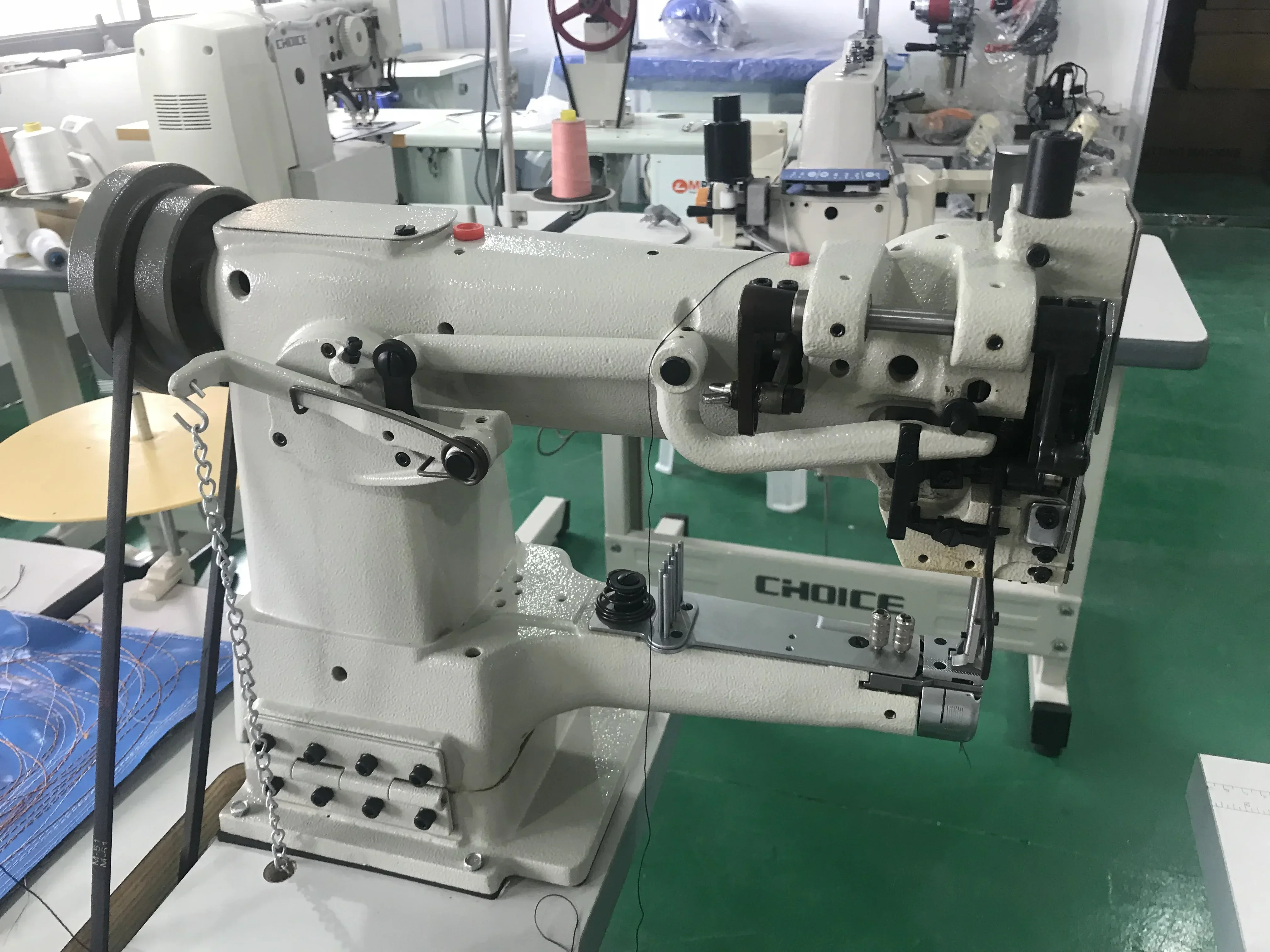 YYHC- High Quality Single Needle Cylinder arm tape binding Leather Bag Lockstitch Industrial Sewing Machine price
