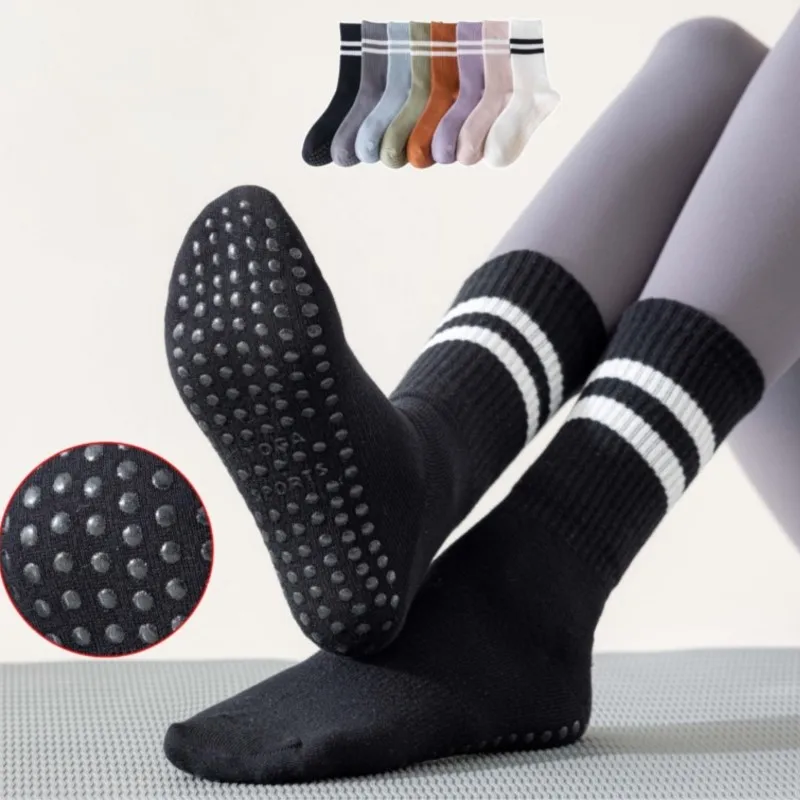 

Women's Socks Pilates Professional Non-slip Five Finger Mid-tube Yoga Socks Non-slip Sports Solid Color Floor Yoga Comfortable