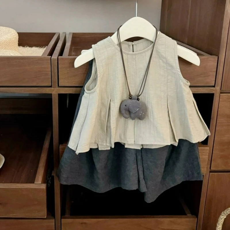 Girls Clothing Sets Baby Girl Pleated Vest Top+gray Corridor Shaped Loose Pants Fashionable Japanese Korean Toddler Girl Clothes