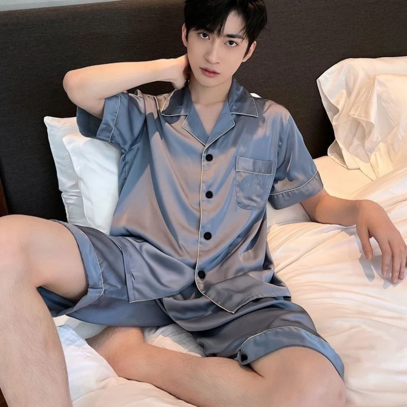 

Two Piece Sets for Men's Pajamas Summer Ice Silk Satin Thin Cardigan Lapel Easy-to-Clean Short-Sleeved Shorts Home Clothing Set
