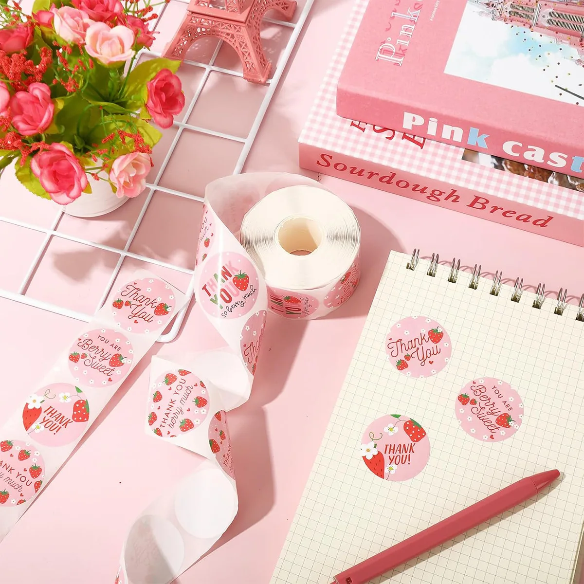 500pcs Strawberry Pattern Thank You Sticker 1-1.5inch 6 Designs Self-adhesive Labels DIY Lovers DIY Gift Baking Package Envelope