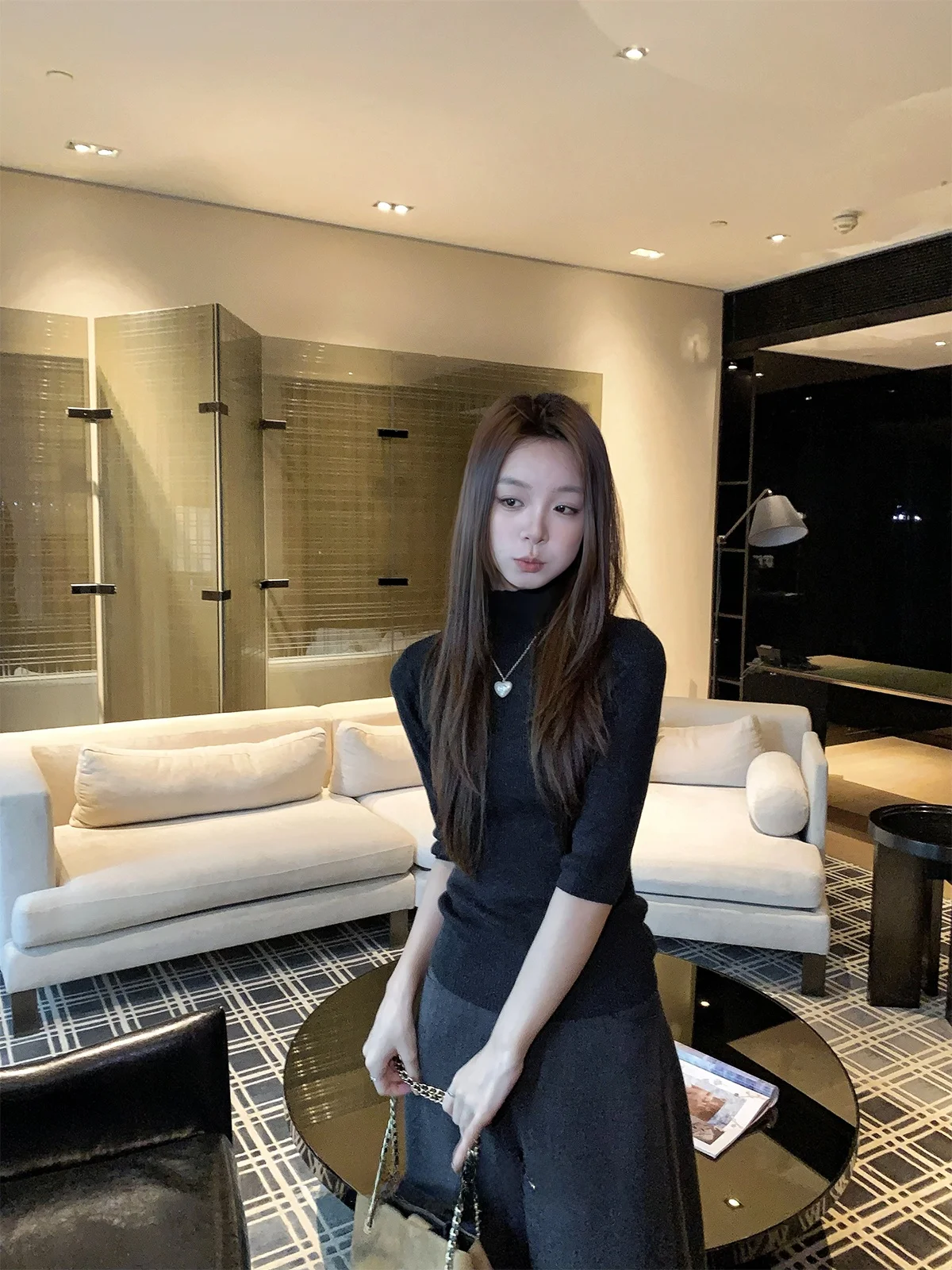 

UVPU Женский вязаный свитер со средними рукавами и глубокими глазами, осень 2021, модная повседневная верхняя одежда, другая ткань Cosition