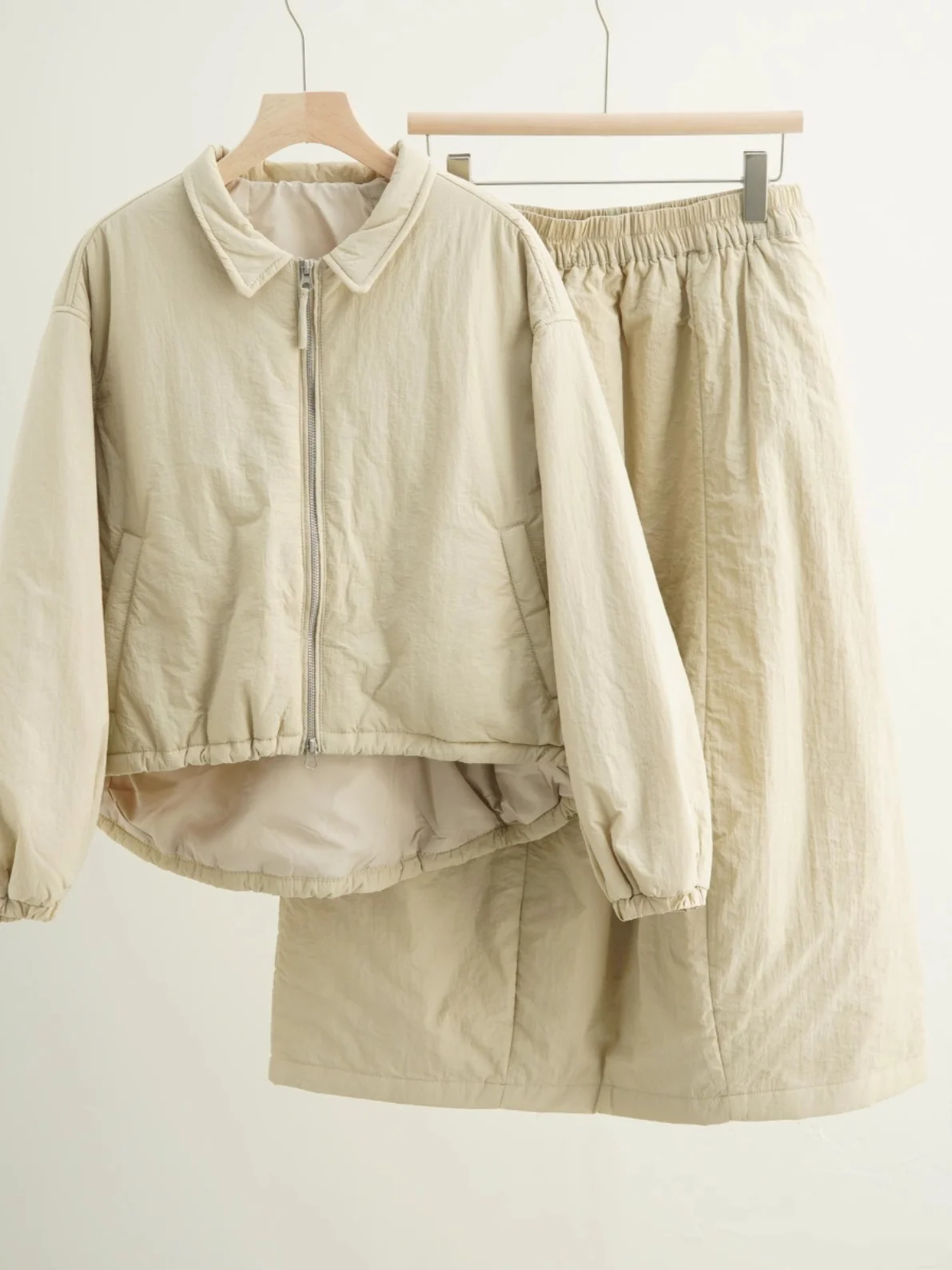 Faionable  Color Cotton Blend Warmth Set Women's Autumn Winter 2025 New Small Collar Cotton Top f Skirt Two Piece Set