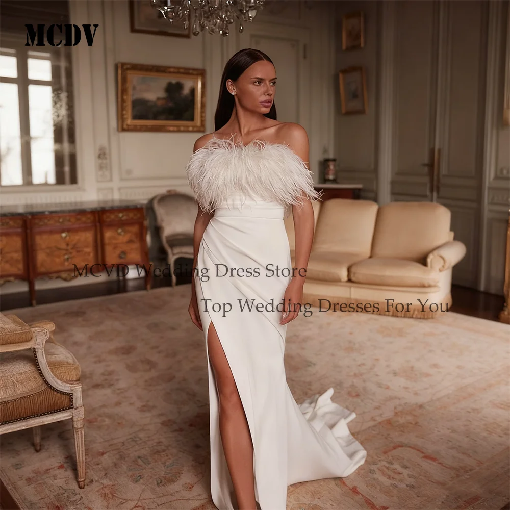 

MCDV Feather Wedding Dress For Bride Beach Party Strapless Side Slit Floor Length Civil White Gown Customized Robe De Mariage