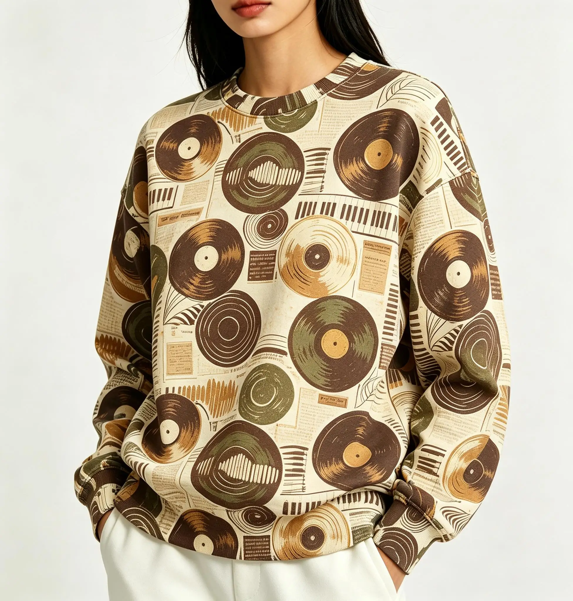 Women Crew Neck Fleece Sweatshirt Retro Vinyl Record Music Note Print Long Sleeve Loose No Hood Warm Pullover