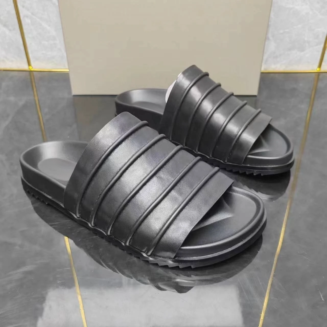 

2025SS Casual Outdoor Genuine Leather Slippers Men Women Fashion Sandal Male Dark Style Sandals