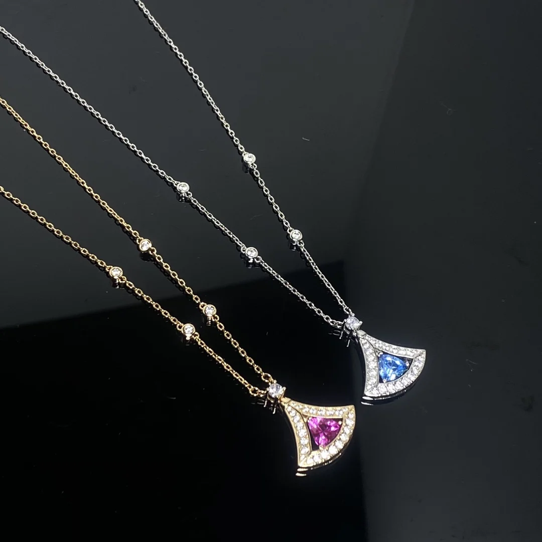 Upscale S925 Silver BV Necklace: Classy Elegance, Boost Your Aura, Special Offer!