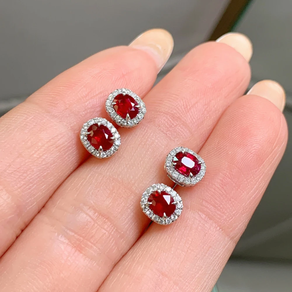 

Solid Sterling Silver S925 Minimalist Vintage-Inspired Luxury Stud Earrings Fashionable and Versatile for Daily Wear Full Diamon