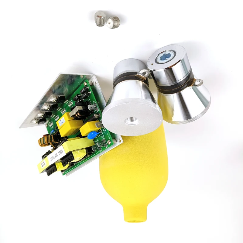28Khz/40Khz 150W Ultrasone Matching Circuit Met 3Pcs Transducer