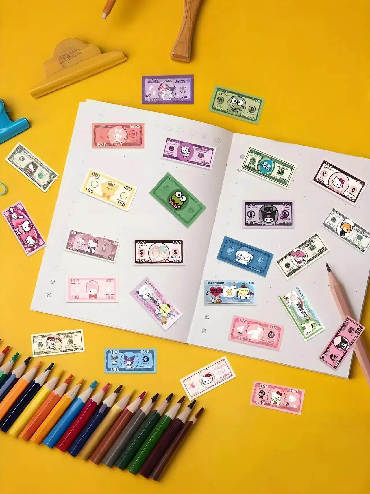 Autocollants d'argent de dessin animé Kawaii, autocollants de billets de banque de personnages Hello Kitty Kuromi pour décor de Scrapbook de Journal d'ordinateur portable 50 pièces