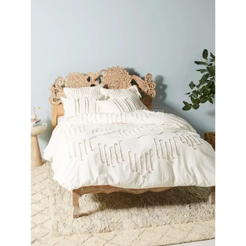 

Double bed European bed French pastoral luxury hollow carved wedding bed