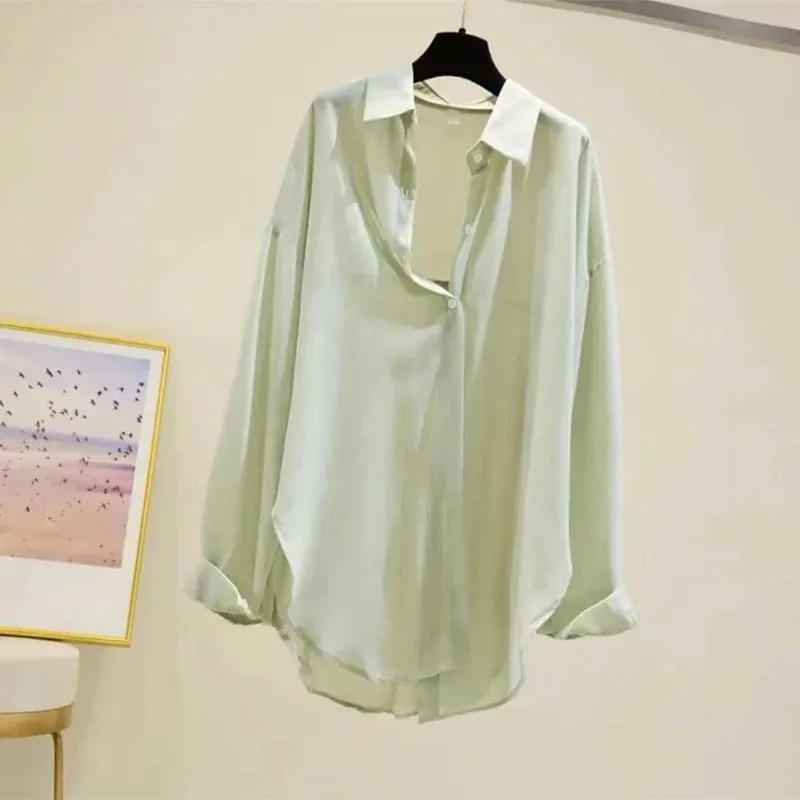 2025 Camicia estiva per protezione solare Donna Casual Prospettiva allentata Camicetta in chiffon sottile Donna Camicie streetwear fresche e solide stile coreano