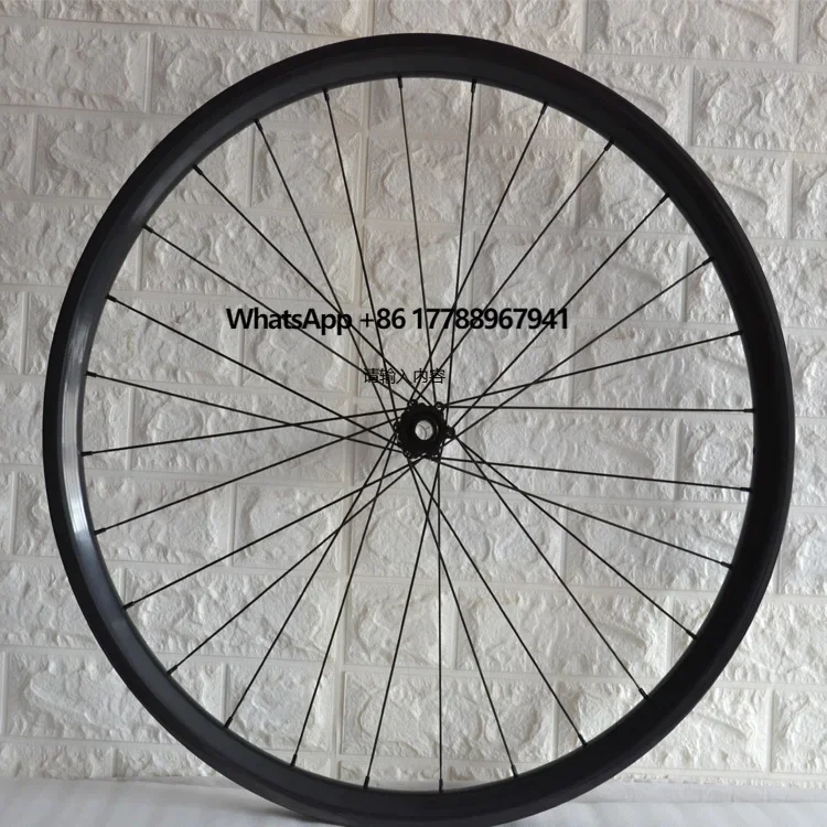 

Full Carbon Mountain Bike Wheelset 29er Light Weight MTB DT350 Hub Carbon Wheels