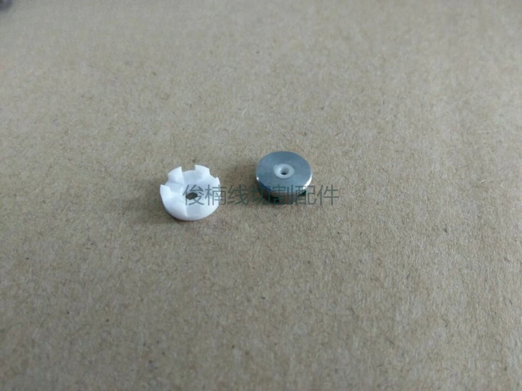 135012145 Injection Nozzle D=0.8mm for Charmilles EDM Machine Replacement Part