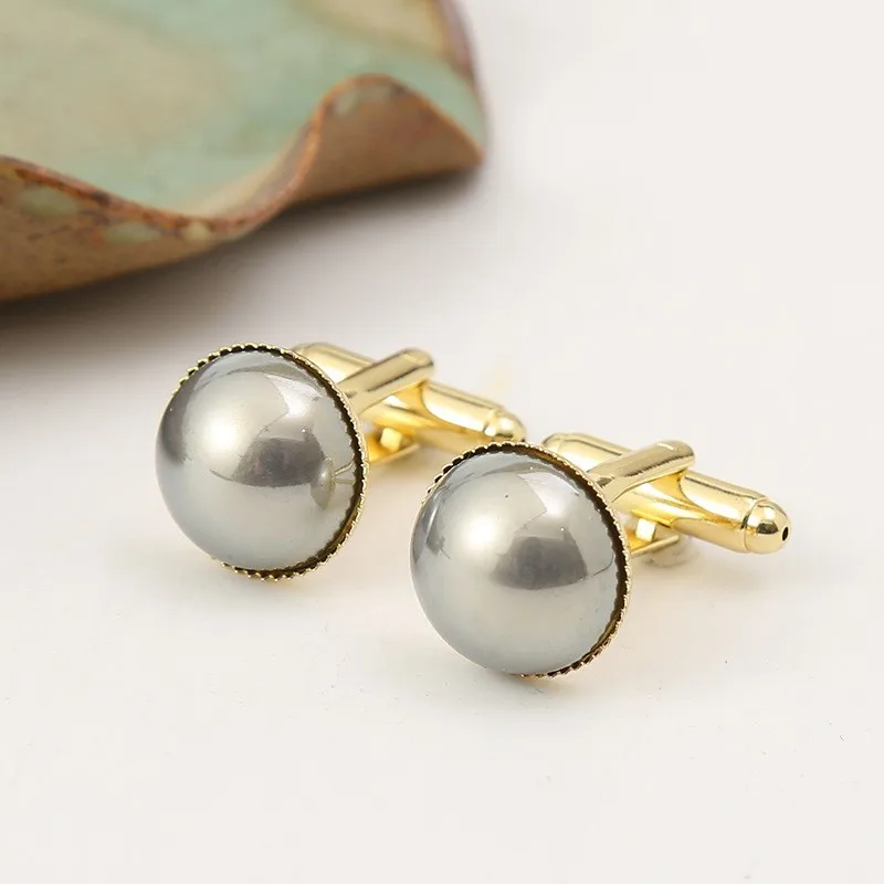 Men\'s fashion round pearl cufflinks personalized French square round gold-plated light luxury bright color pearl cufflinks