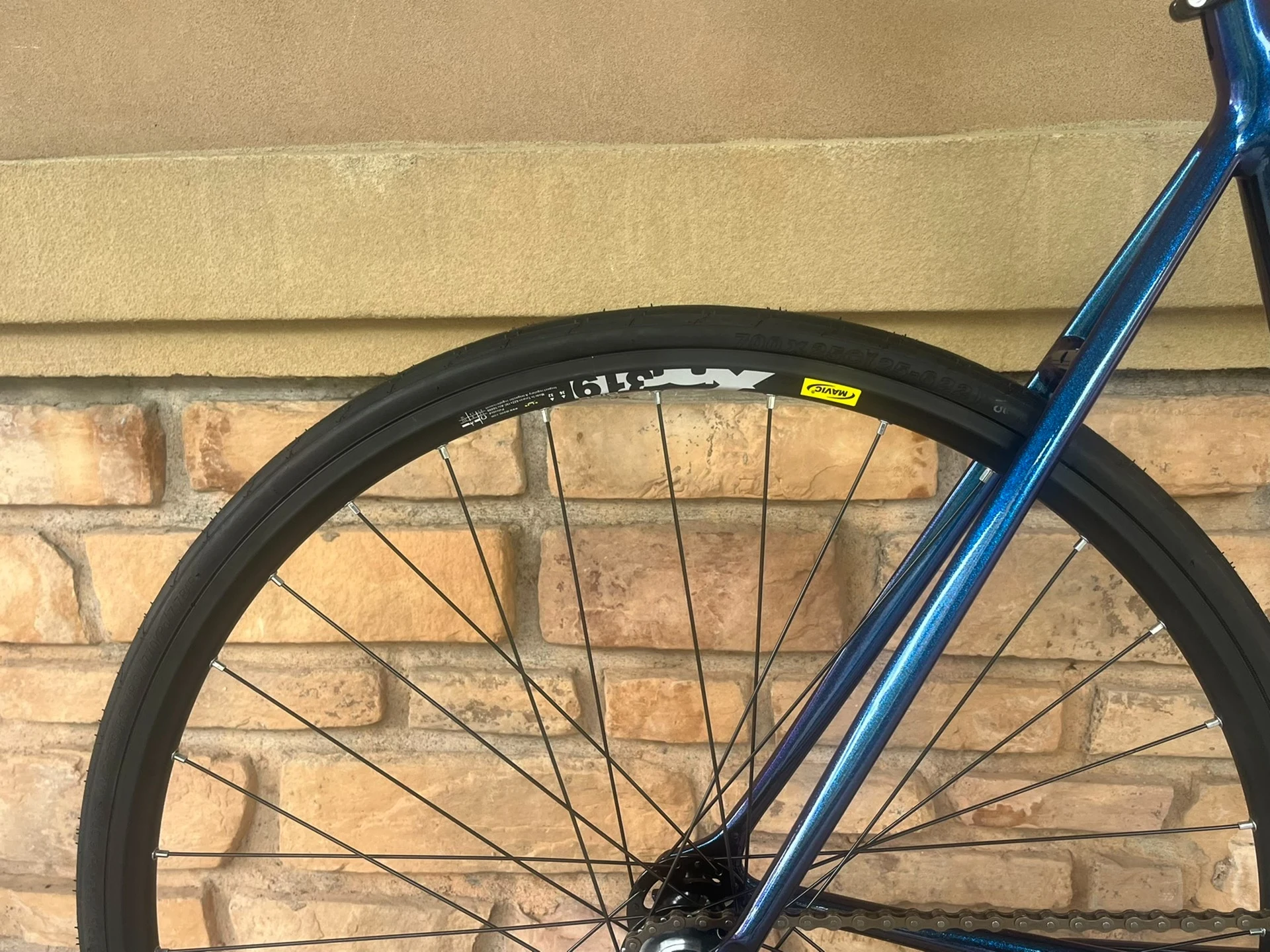 Chameleon White Label TSUNAMI SNM100 Fixie Complete Bike Aluminum