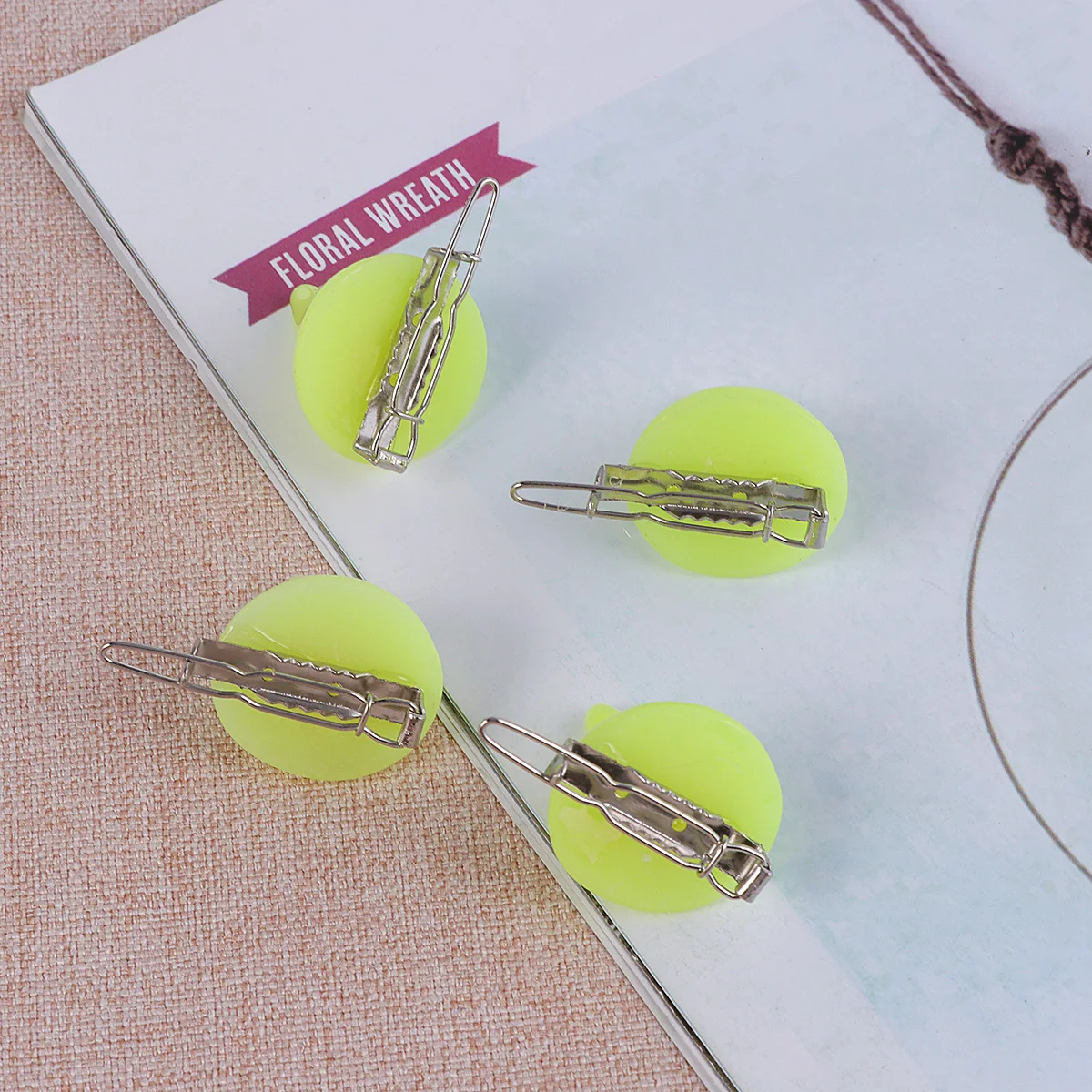 4 قطع من مشابك شعر قرن الشيطان، أغطية رأس لحفلات الهالوين، نسيج معدني متين، تفاصيل رائعة، إكسسوار للمهرجانات للأطفال