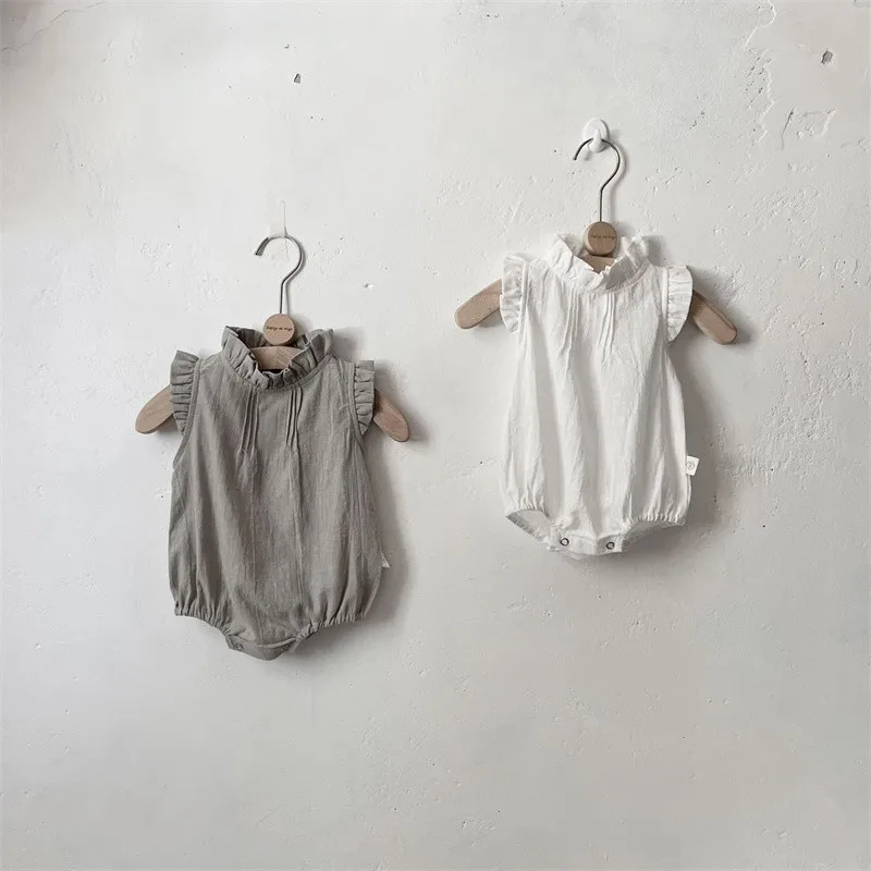 2024 Summer New Baby Sleeveless Auricular Collar Romper Girls White And Grayish Green Bodysuit Kids Cotton Jumpsuit Clothes Item