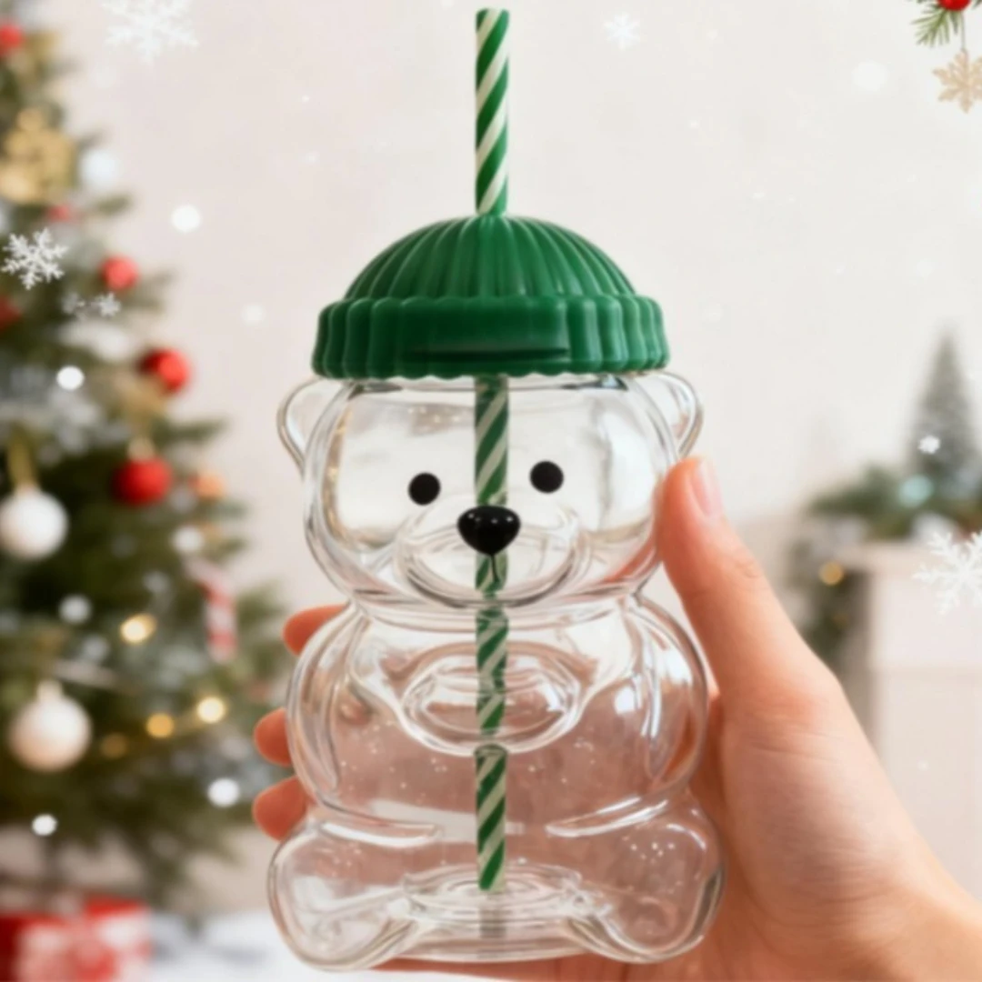 

New transparent bear straw cup with green cap, suitable for perfect holiday and party gifts such as juice milk tea smoothies