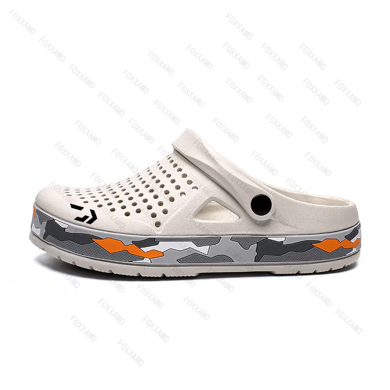 2024 Summer Anti slip and Wear resistant Fishing Shoes Lightweight and Breathable Baotou Sandals Fashion Camo Durable Beach Shoe