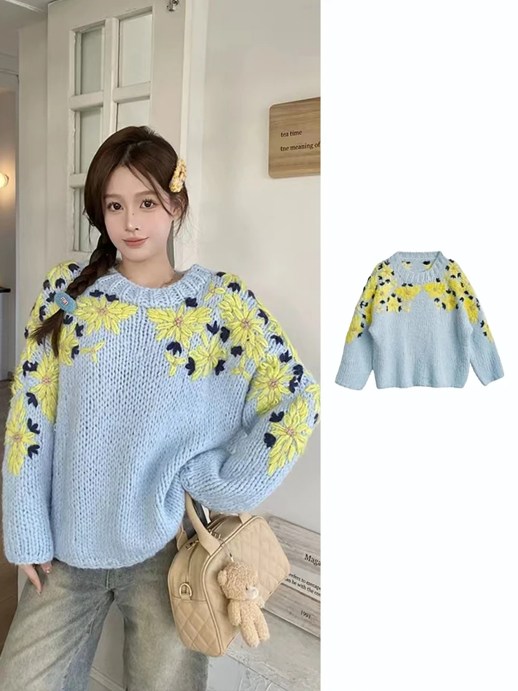 เสื้อสเวตเตอร์ผู้หญิงสีน้ำเงินสไตล์วินเทจ ลายดอกไม้ถักแบบหนา ทรงหลวม ใส่ได้หลายโอกาส สำหรับฤดูใบไม้ร่วงและฤดูหนาว ดีไซน์เก๋ไก๋ เหมาะสำหรับใส่ไปทำงาน