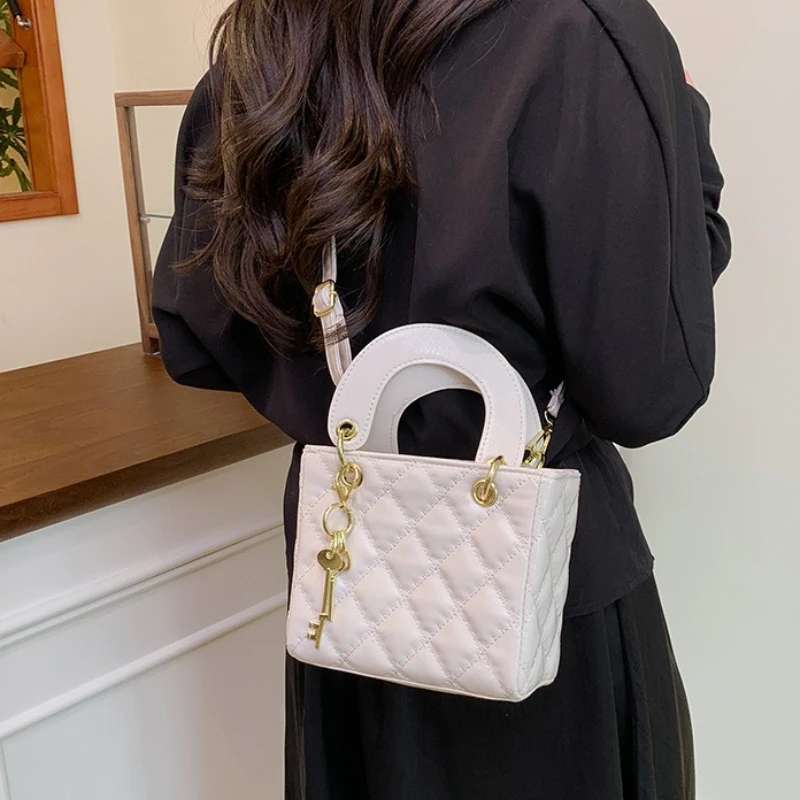 Elegant Quilted Handbag, Gold Key Pendant Chain, Portable Top Handle, Removable Shoulder Strap,Casua Crossbody Purse for Women