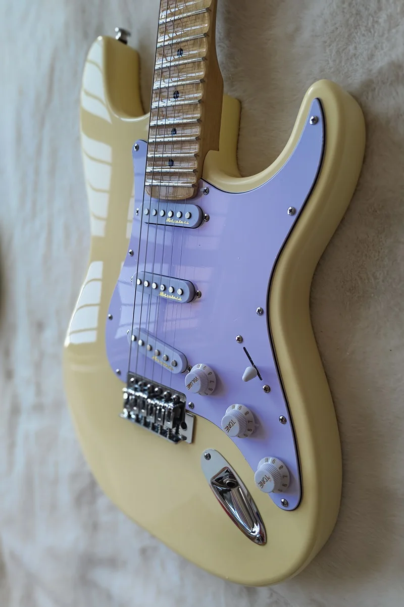 

ST Electric Guitar with Maple Neck, Mahogany Body, Cream Yellow Color,22 Frets Guitar, Chinese Factory