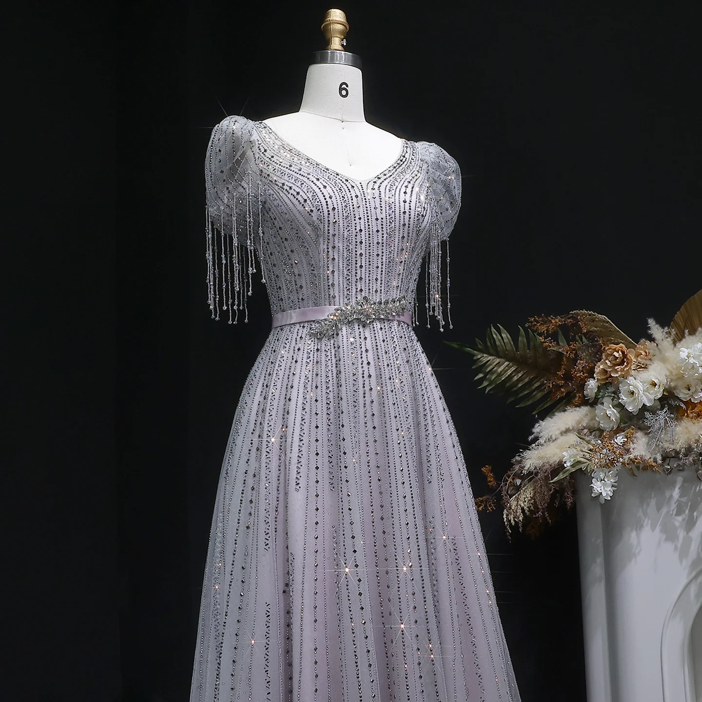 Sharon Said Dubai Quasten-Kristall-Abendkleid mit schwerer Perlenstickerei, lavendelfarben, mit kurzen Ärmeln, A-Linie, formelle Partykleider für Damen, SS199, maßgeschneidert – Detail 7