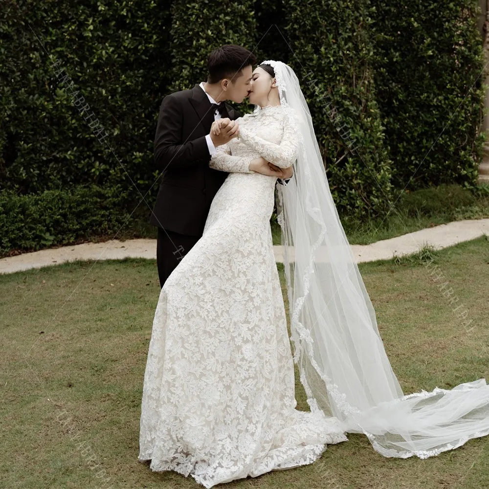 Robe de mariée en dentelle à col haut vintage, manches longues, ligne A, train de balayage, robe de patients, mariage de jardin en plein air, robe de soirée romantique