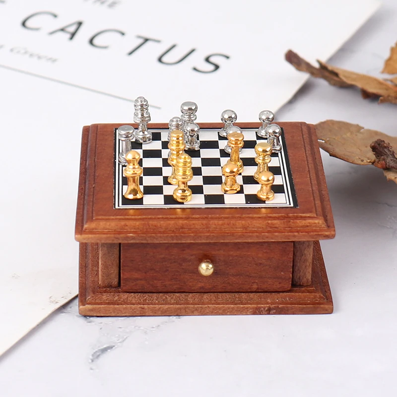 

1:12Miniature Chess Set with Storage Box-Hand-Painted Dollhouse Furniture Accessory,Magnetic Board with Wooden Box